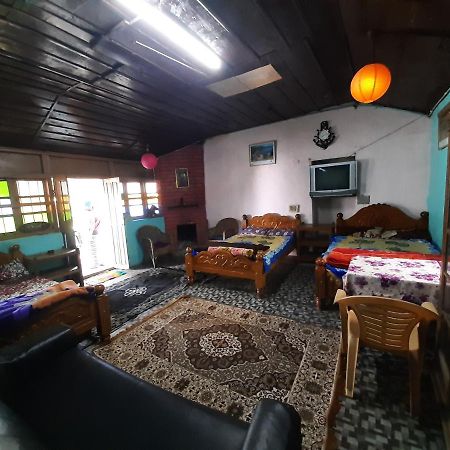 Dostel: Backpacker Hostel Кодайканал Экстерьер фото