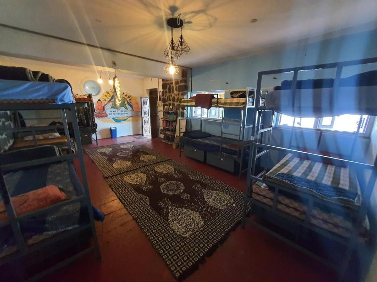 Dostel: Backpacker Hostel Кодайканал Экстерьер фото